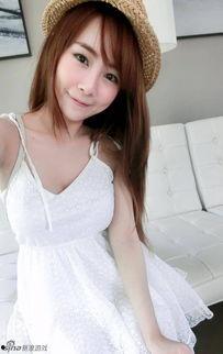 胸大的女主播,网络红人的崛起与争议