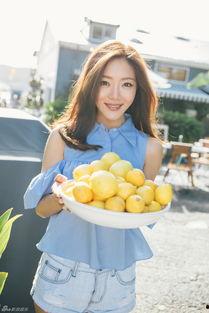 邓家佳生活照照片